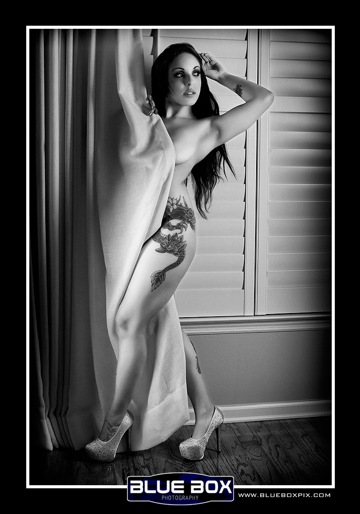 Female model photo shoot of xXxHeidyxXx by Blue Box Photography