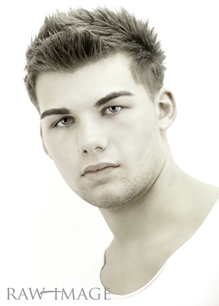Male model photo shoot of Harrywallx