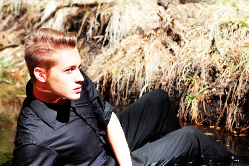 Male model photo shoot of Ian Michael Harris