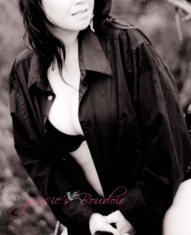 Female model photo shoot of Jessica Goldsborough  in Fallbrook, CA