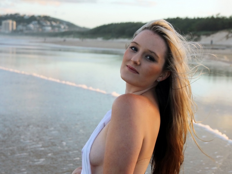 Female model photo shoot of Jessica Bott by True Colours Photograph in Coolum, Sunshine Coast