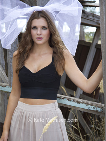 Female model photo shoot of Kate Mathisen