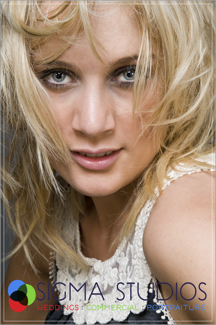Female model photo shoot of Deana Bristow