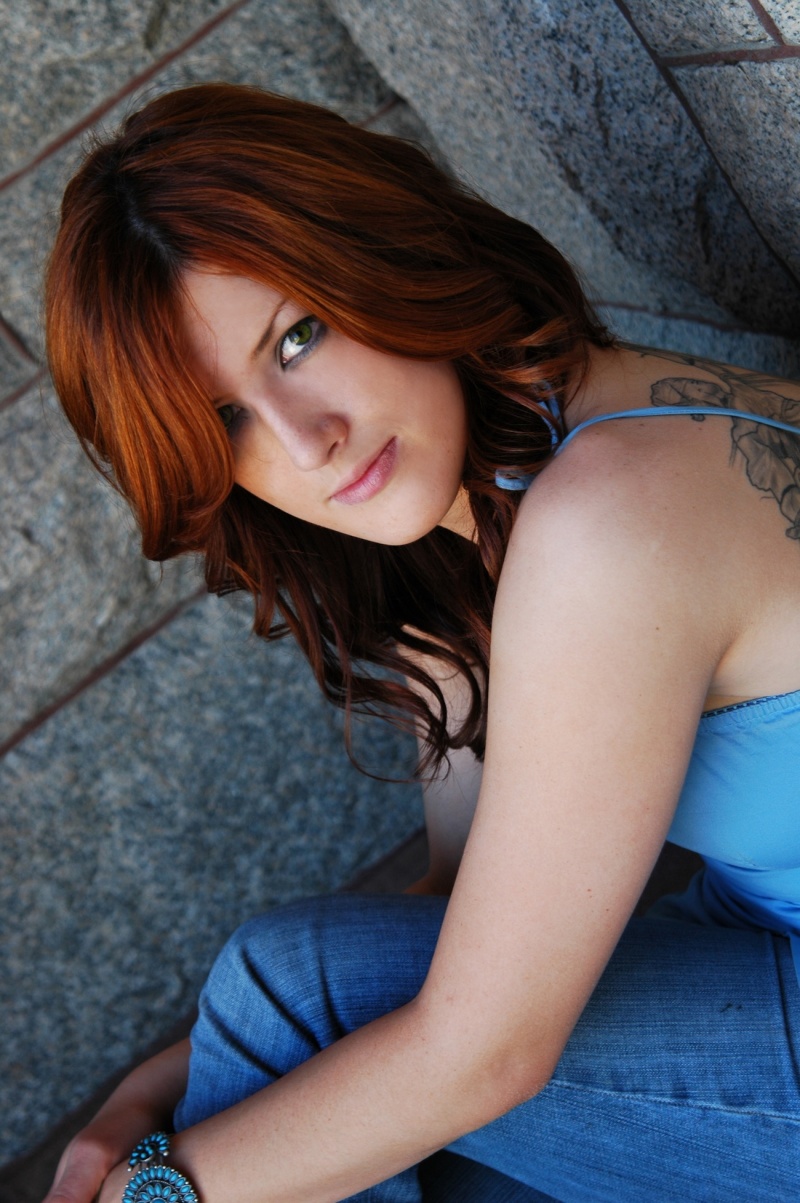 Female model photo shoot of Jillian Redwood