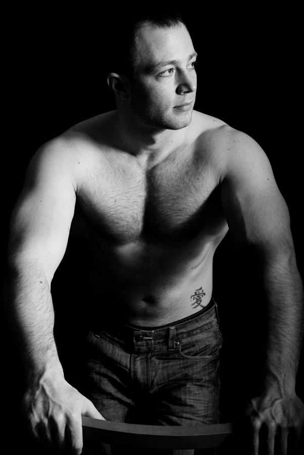 Male model photo shoot of Yannick Leroy by Allan Robert Photo