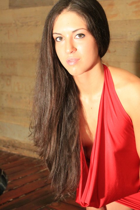 Female model photo shoot of Delia Guerrero