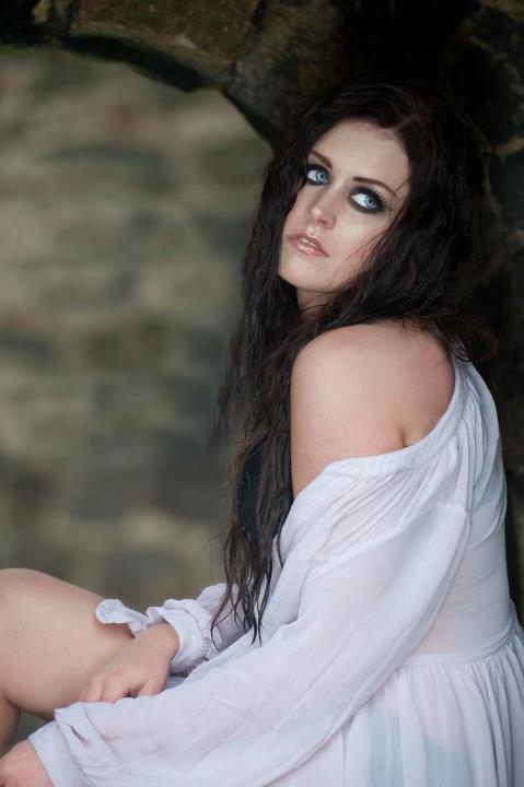 Female model photo shoot of Sophie Louise Nutter