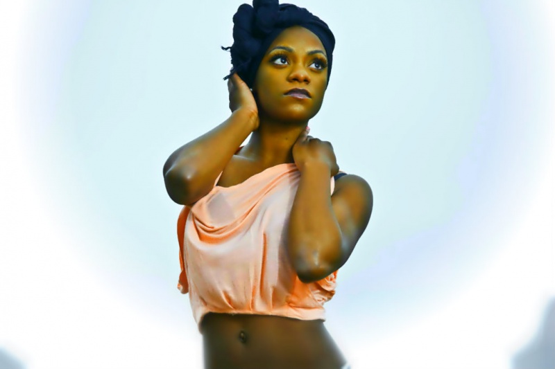 Female model photo shoot of destiny ekwueme