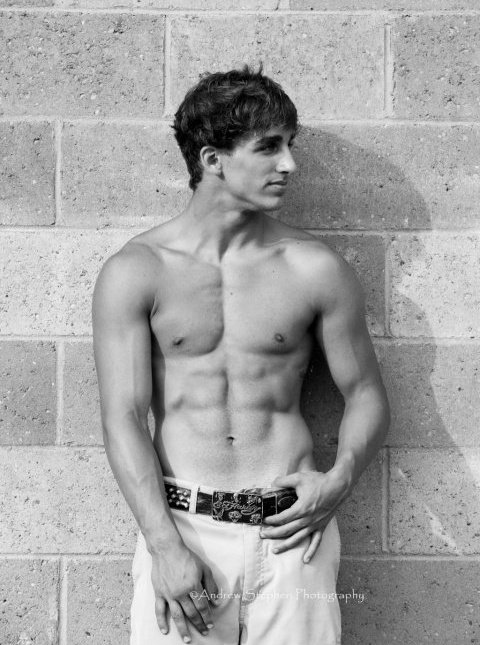 Male model photo shoot of Michael Ardeno