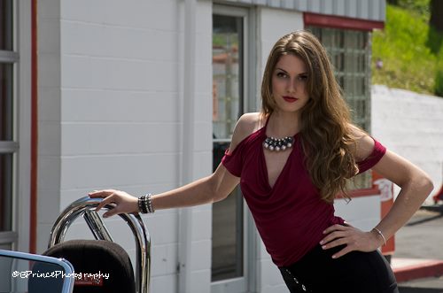 Female model photo shoot of Elly Handley in Morgantown, WV