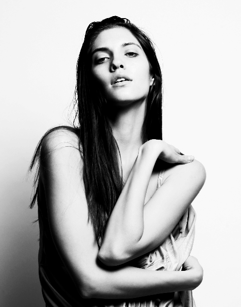 Female model photo shoot of Valentina Dimitrova in new York