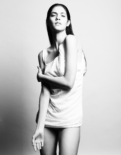 Female model photo shoot of Valentina Dimitrova