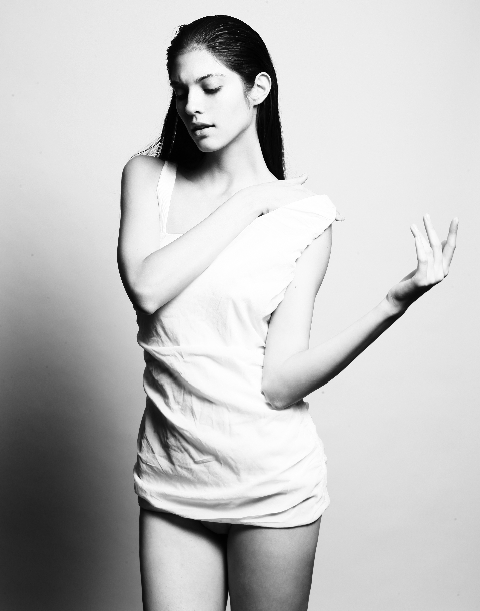 Female model photo shoot of Valentina Dimitrova
