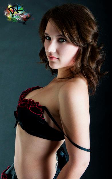 Female model photo shoot of Courtney-J by Dan Berger Photography in Oshawa, Ontario