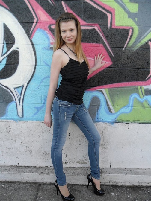 Female model photo shoot of Ashley Shotton