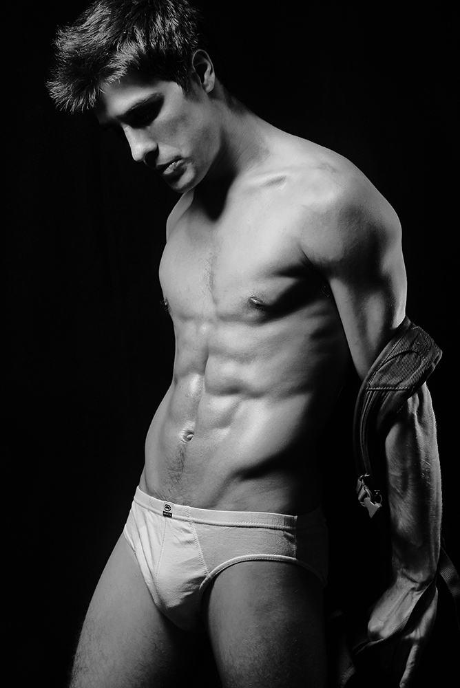 Male model photo shoot of Kyle Reder by T-W-D photos