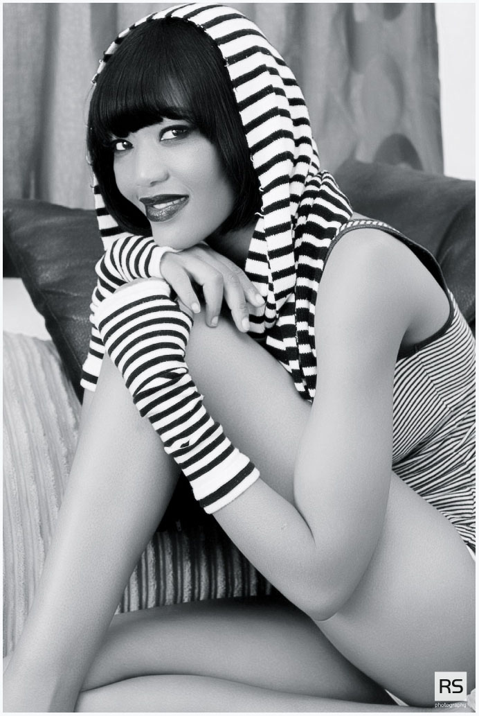 Female model photo shoot of Tswanah Diamontee
