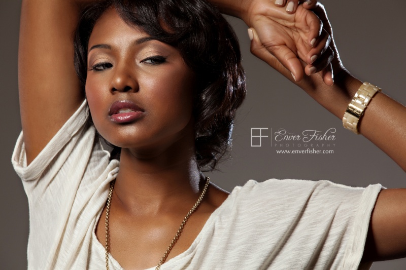 Female model photo shoot of Raven Ashlee by Enver Fisher