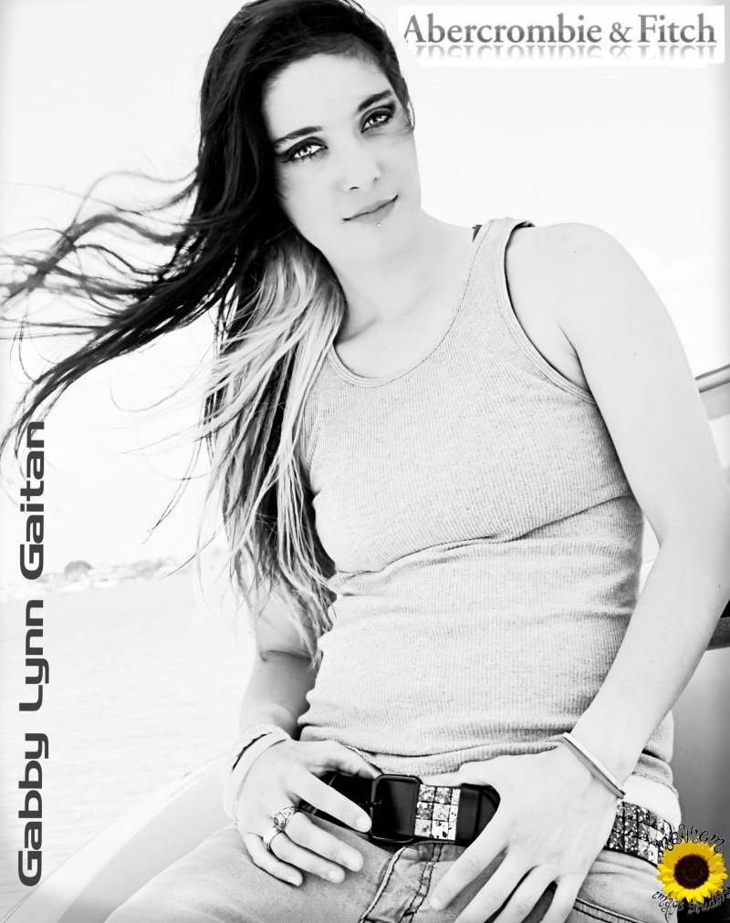 Female model photo shoot of Gabrielle G