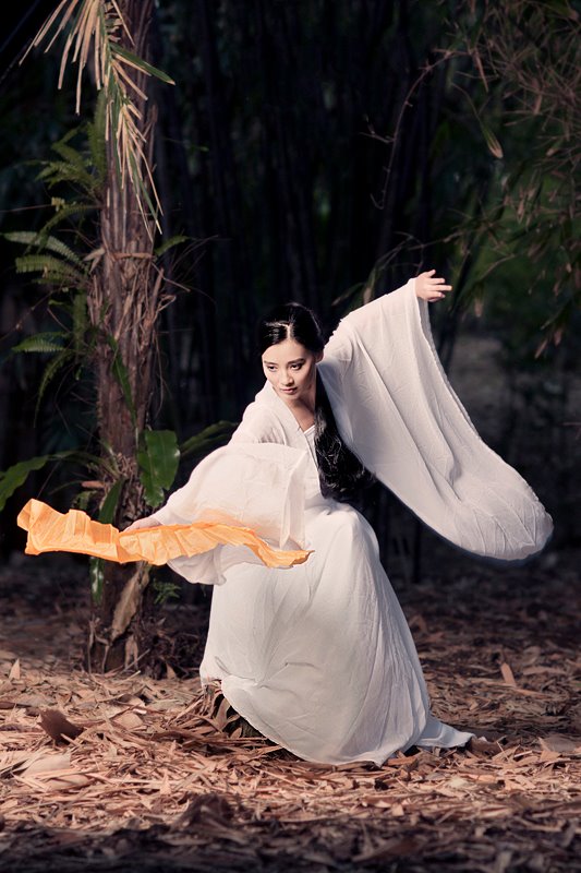 Female model photo shoot of Doris Jun Pan by Anthony Byron in Brisbane botanic garden