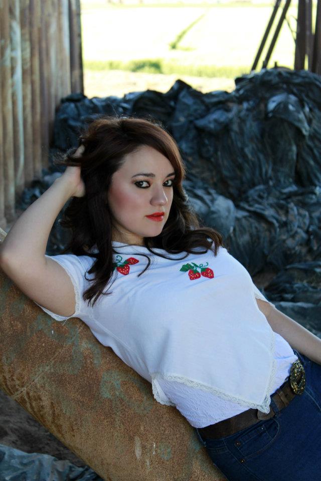 Female model photo shoot of Kay Hamilton in Seeley, Ca