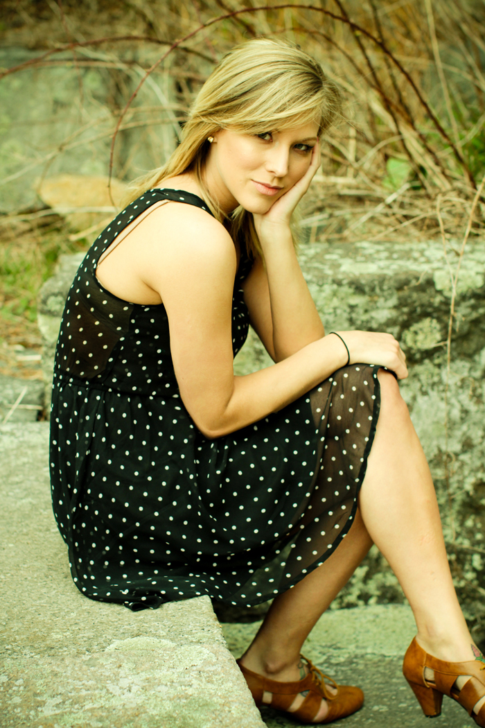 Female model photo shoot of linds mae