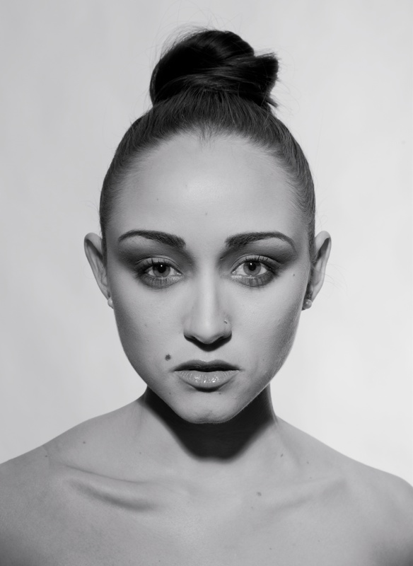 Female model photo shoot of Amanda Wright Makeup