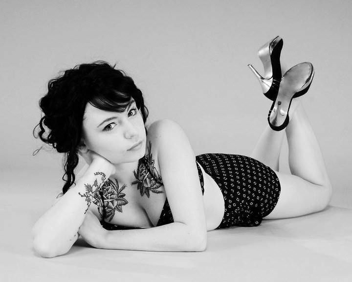 Female model photo shoot of mousemarie666