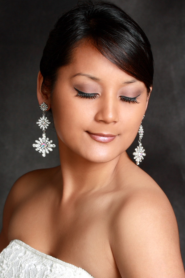 Female model photo shoot of San Diego Jewelry Model