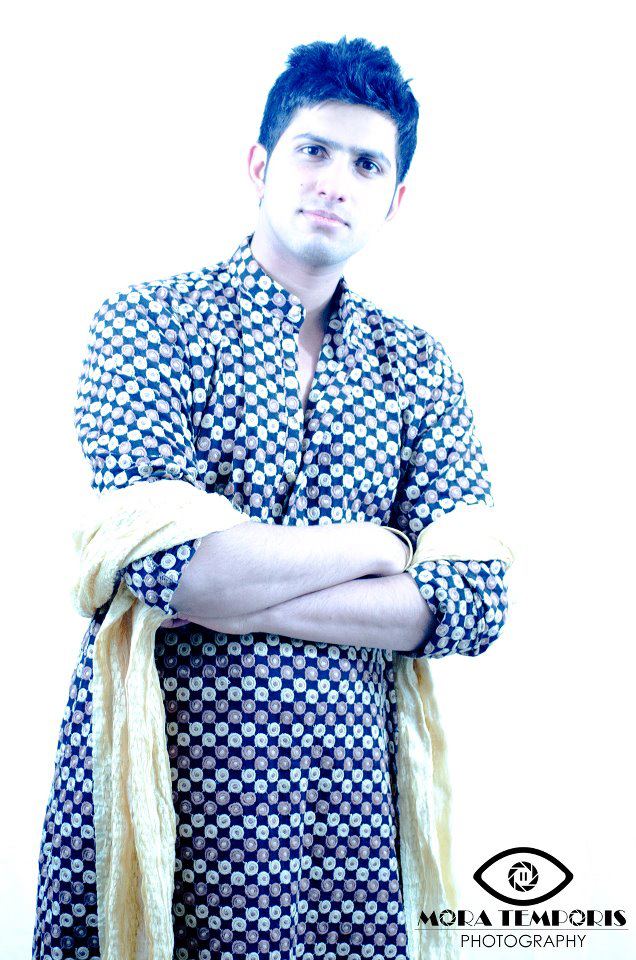 Male model photo shoot of karan nanda