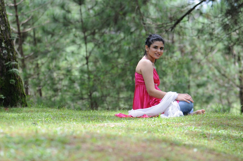 Female model photo shoot of sudesh rani in camp john hay
