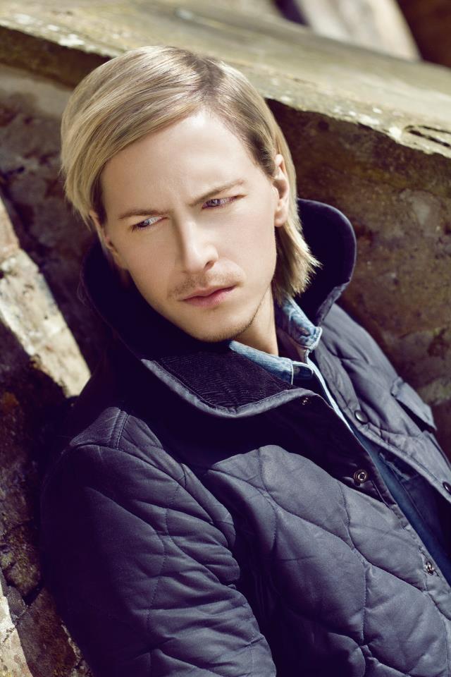 Male model photo shoot of David Hodgson in London