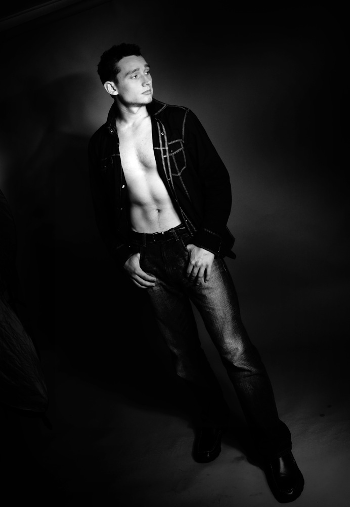 Male model photo shoot of Chris Towers by Michael McCLafferty