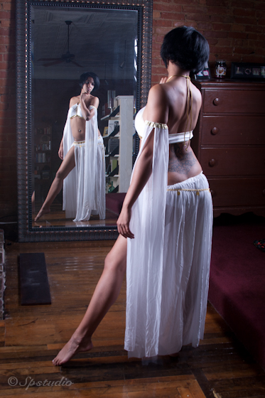 Female model photo shoot of jamie leigh by SPstudio