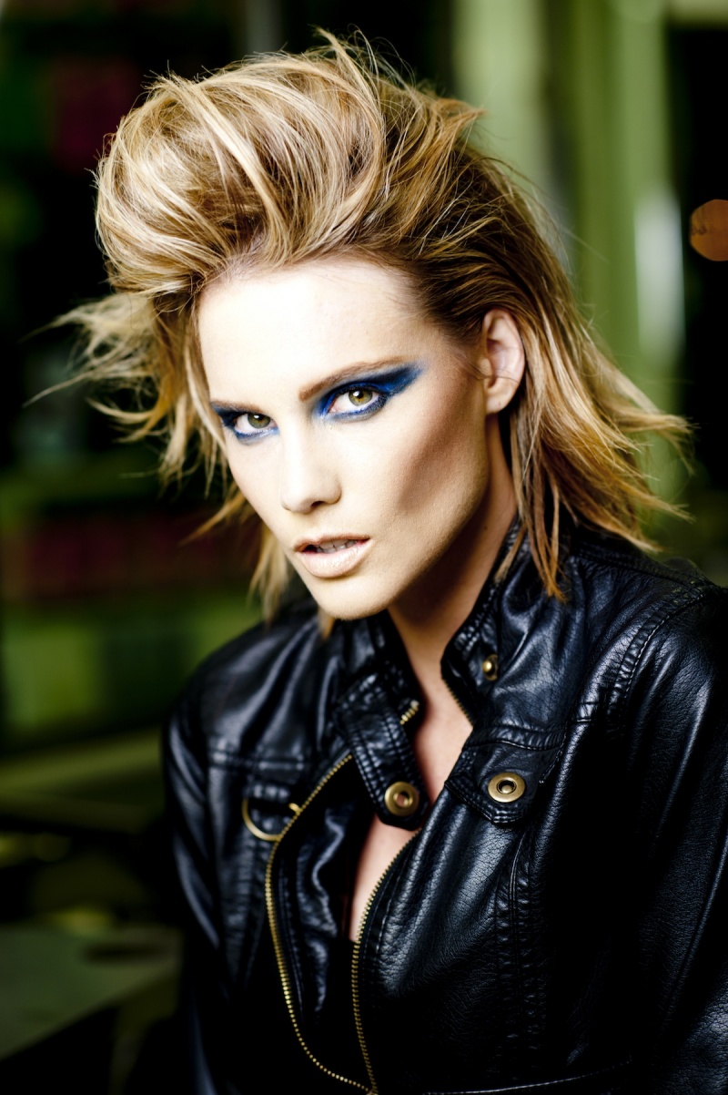 Female model photo shoot of Lisa Michelle Dixon by Gary Lyons