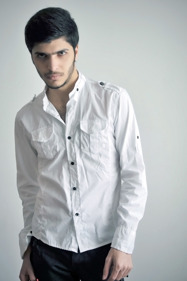 Male model photo shoot of Mj Onsori