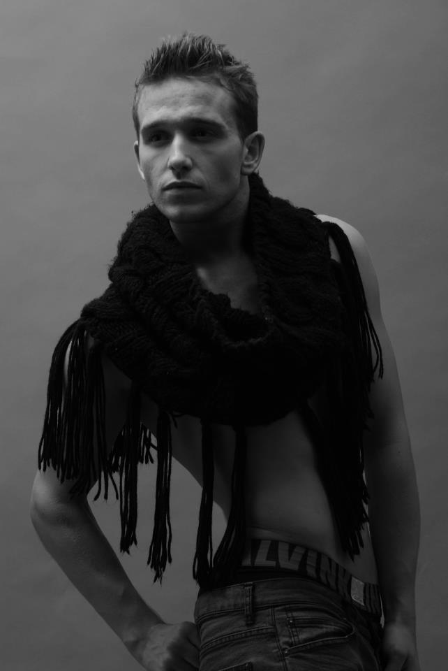 Male model photo shoot of Bradley Richardson
