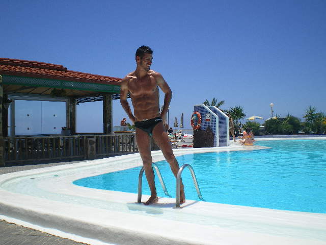 Male model photo shoot of JonnyK