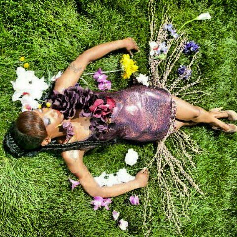 Female model photo shoot of Glam Dohl in Sherwood Gardens