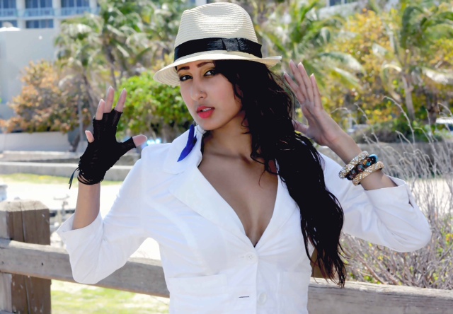 Female model photo shoot of Sumana Sen in Miami Beach, FL