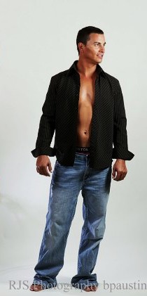 Male model photo shoot of Lynn Fox in Austin, TX