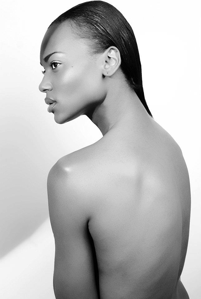 Female model photo shoot of Rhonda La Shae by ManneQuin 6ix