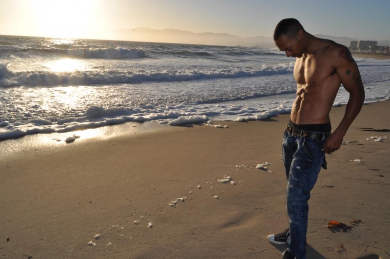 Male model photo shoot of IAM JULIAN in Venice Beach