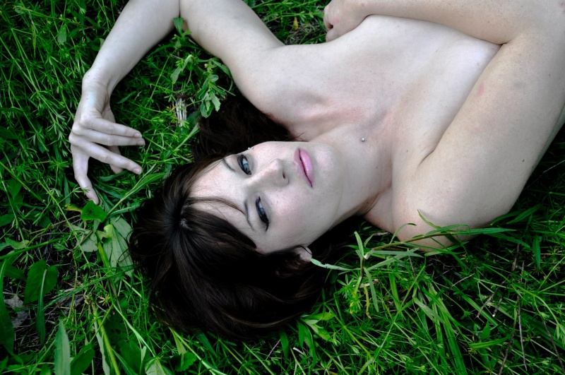 Female model photo shoot of Leah Lascivious