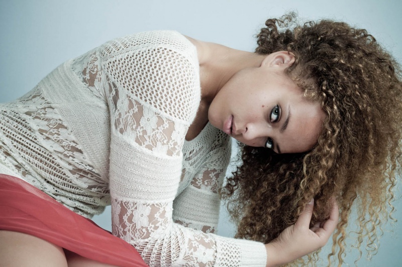Female model photo shoot of Monique Danielle S
