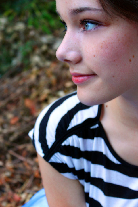 Female model photo shoot of hollyejones by Aimei Photography in Falls Church, Virginia, USA