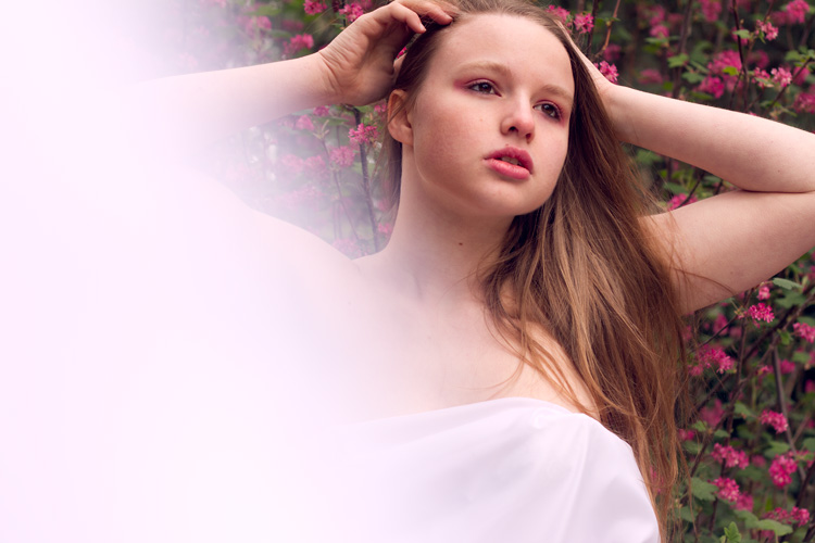 Female model photo shoot of Anais Rousseau
