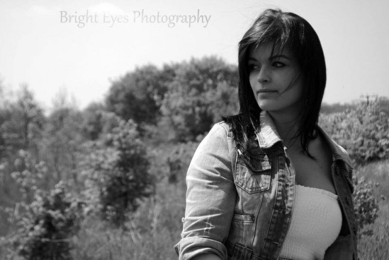 Female model photo shoot of Bright Eyes Imagery and Jenni Payne in Wootton