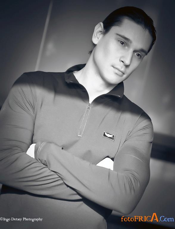 Male model photo shoot of Georgi Rusev 