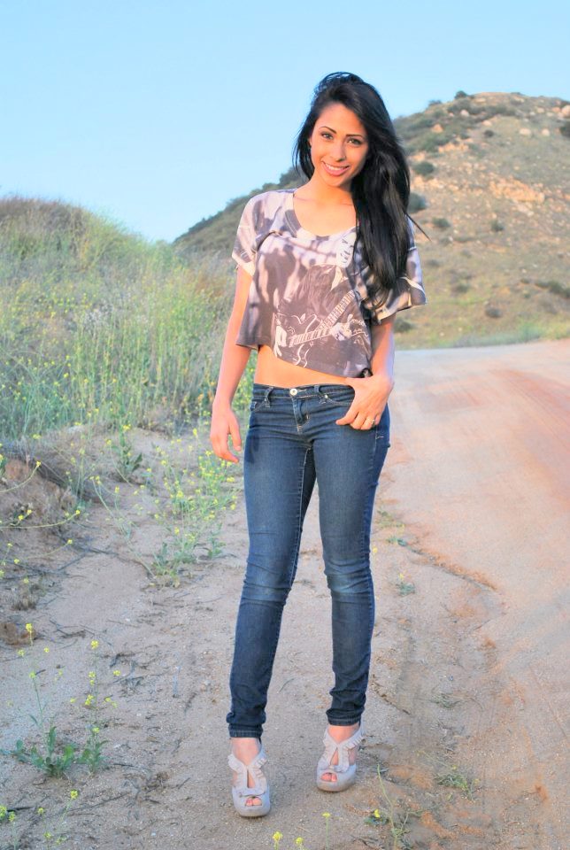 Female model photo shoot of Iliana Contreras in Richie Canyon Mountains